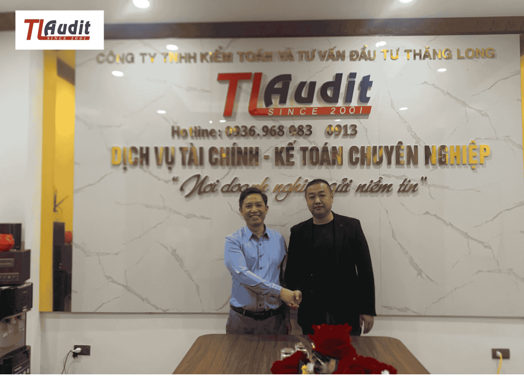 Ký kết hợp đồng với chủ Doanh nghiệp Trung Quốc