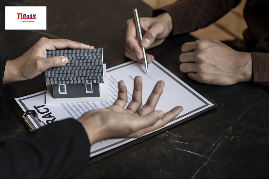 Đánh giá năng lực tài chính