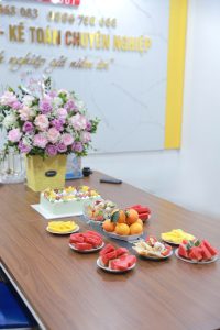 Bữa tiệc sinh nhật ấm áp hàng tháng